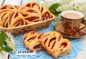 Булочки с колбасой