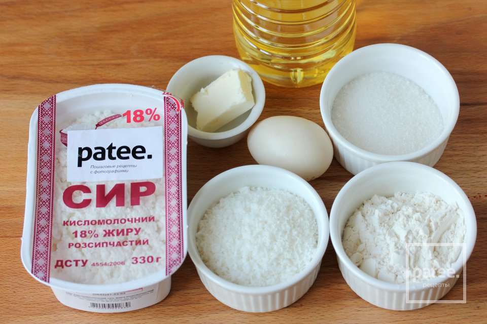 Кокосовые сырники - Шаг 1