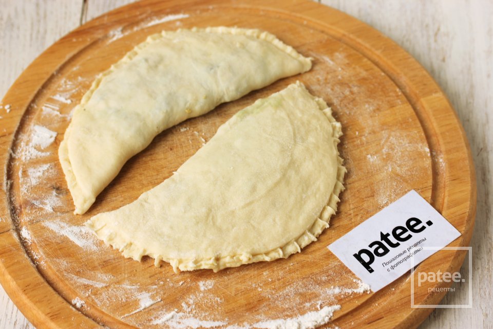 Жареные пирожки с крапивой - Шаг 14