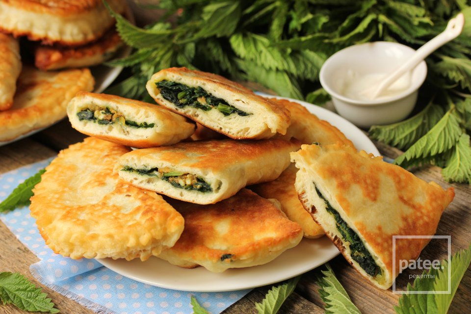 Жареные пирожки с крапивой - Шаг 16