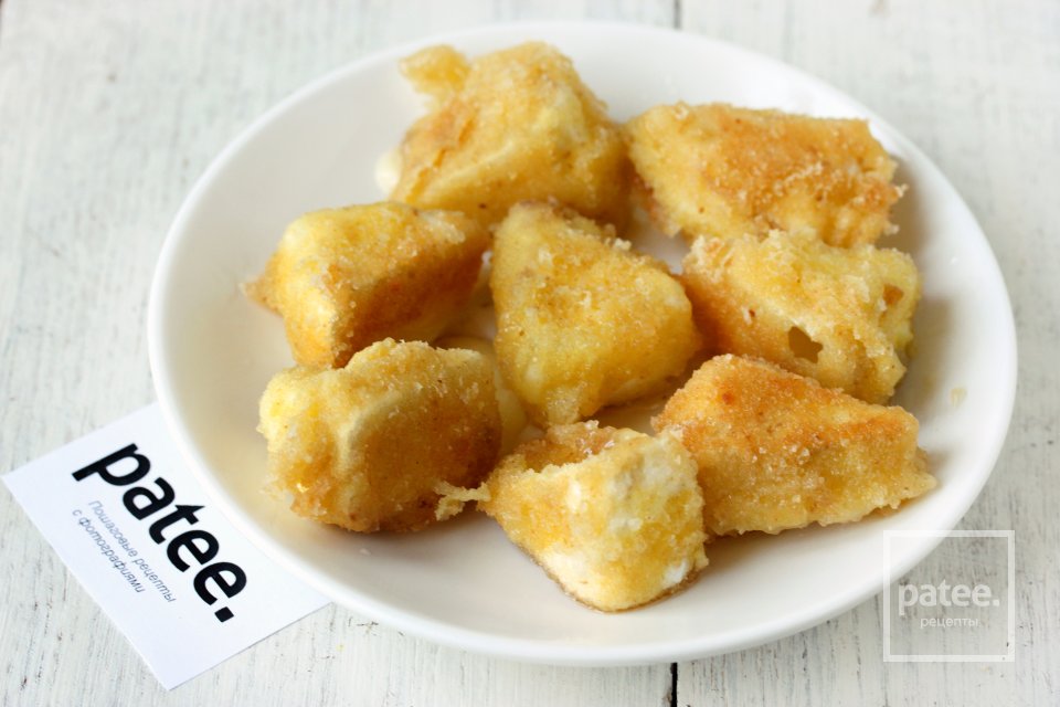 Камамбер-фри с клубникой - Шаг 8