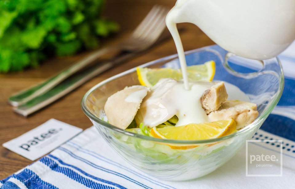 Диетический салат с курицей и капустой - Шаг 12