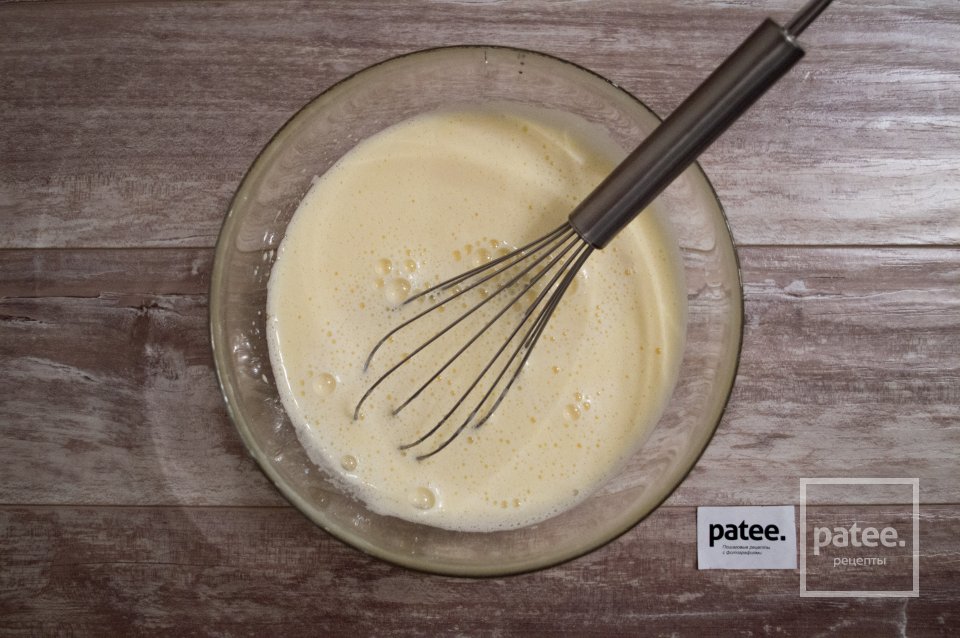 Кексы с шоколадной начинкой - Шаг 7