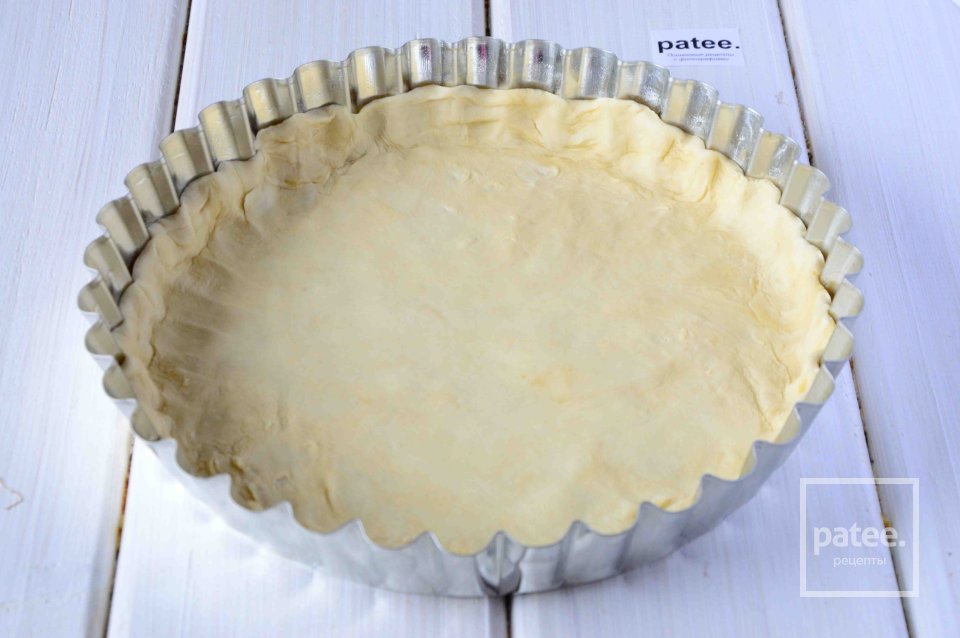 Луковый киш с маслинами - Шаг 12