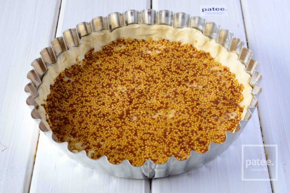 Луковый киш с маслинами - Шаг 13