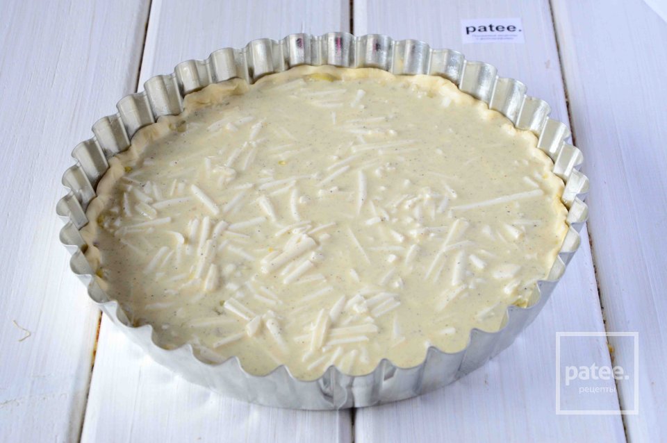 Луковый киш с маслинами - Шаг 15