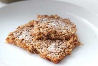 Овсяно-яблочный крамбл