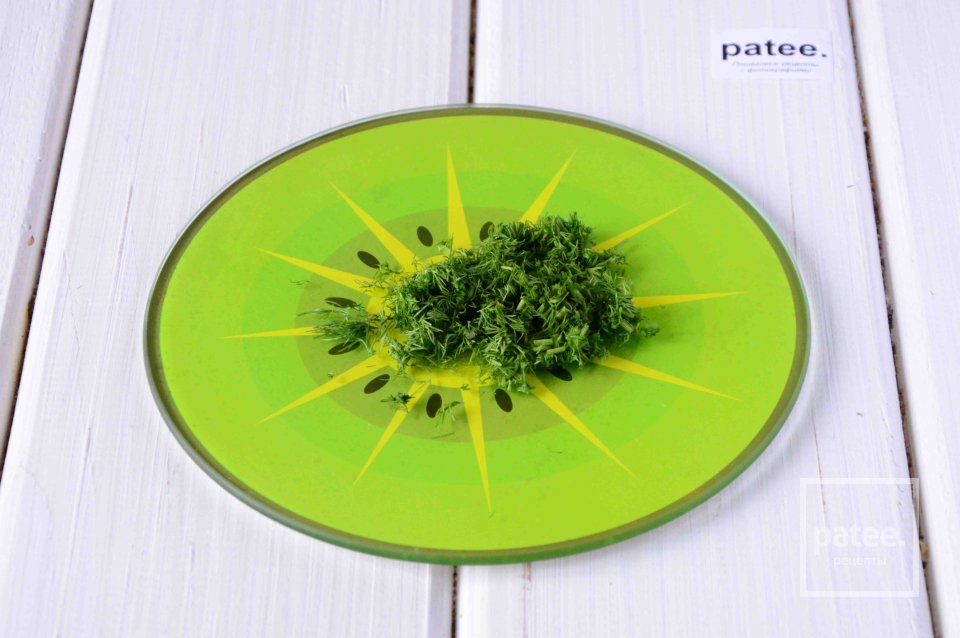 Толстолобик запеченный в духовке под соусом из йогурта - Шаг 6