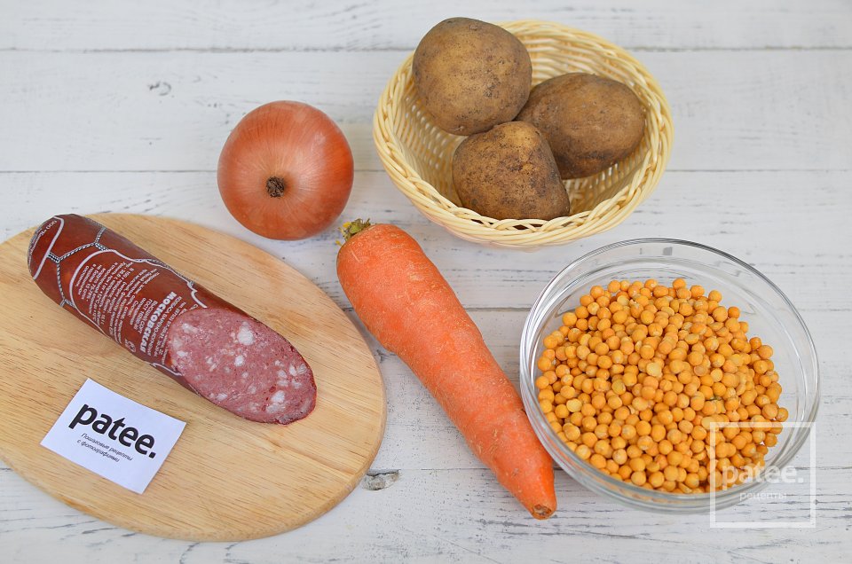 Гороховый суп с копченой колбасой - Шаг 1