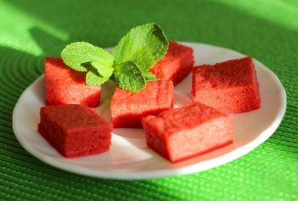 Клубничные облака