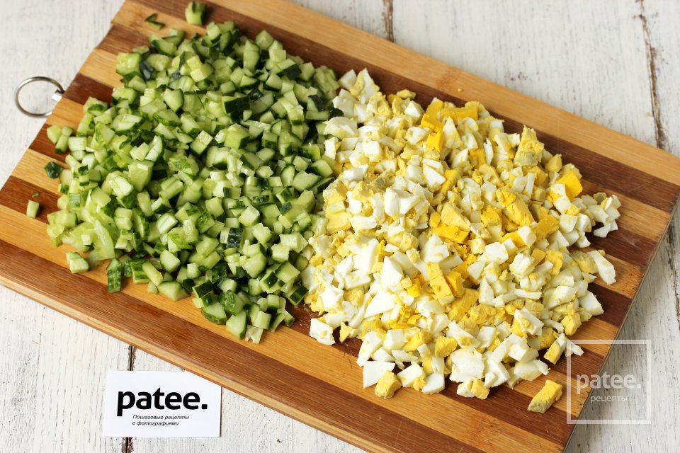 Окрошка с индейкой на бульоне - Шаг 6