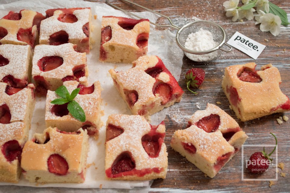 Пирог с клубникой - Шаг 11