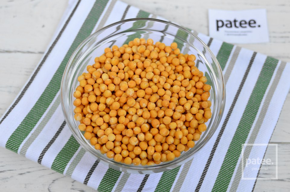 Гороховый суп с копченой колбасой - Шаг 2