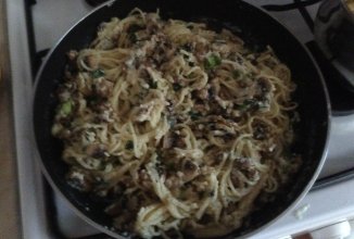 Паста в сливочно-грибном соусе