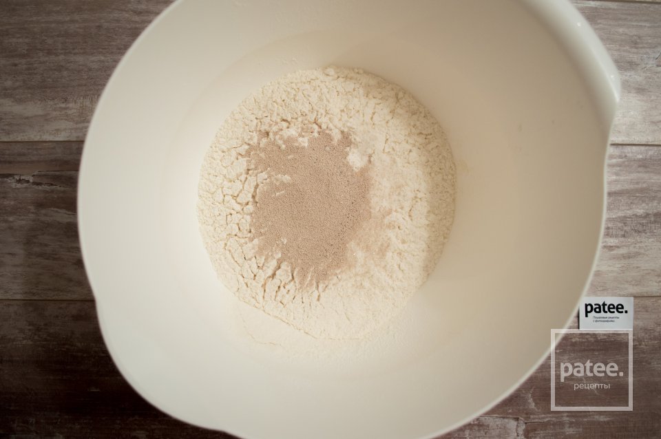 Фокачча с помидорами - Шаг 3