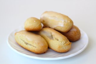 Эклеры в сахарной глазури