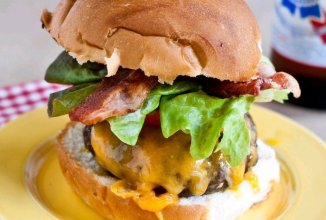 Гамбургеры на гриле