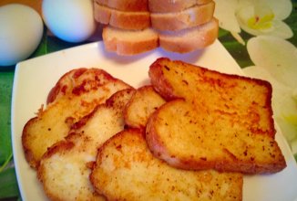 Тосты с яйцом