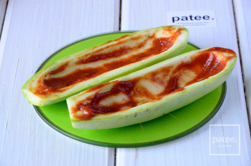 Лодочки из кабачков с помидорами - Шаг 6