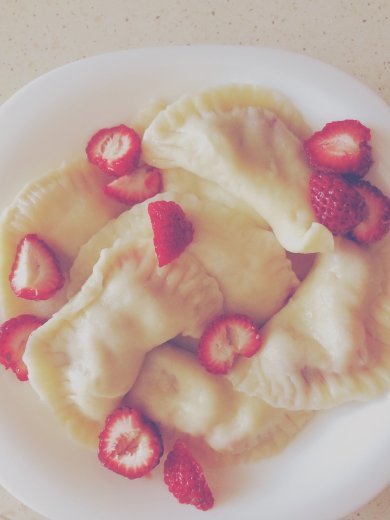 Вареники с клубникой - Шаг 5