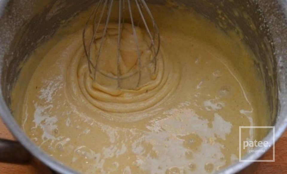 Шарлотка с яблоками. - Шаг 3