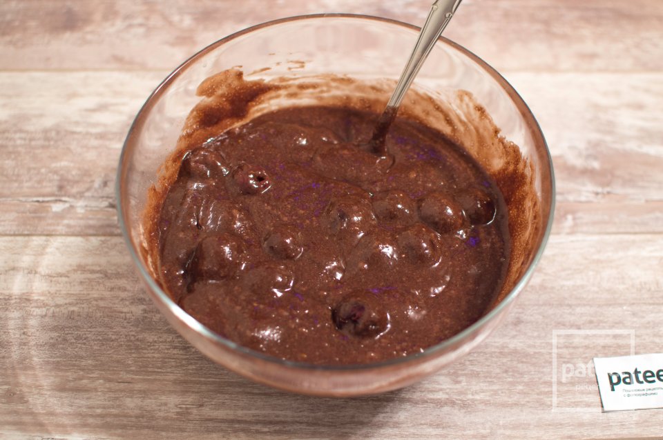 Брауни с вишней - Шаг 14