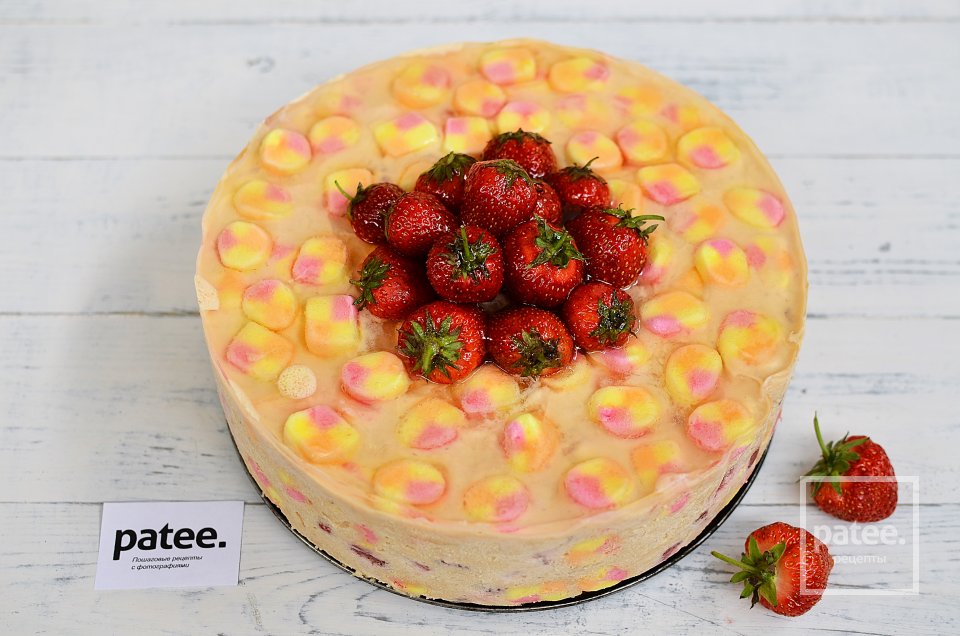 Клубничный торт с маршмеллоу - Шаг 21