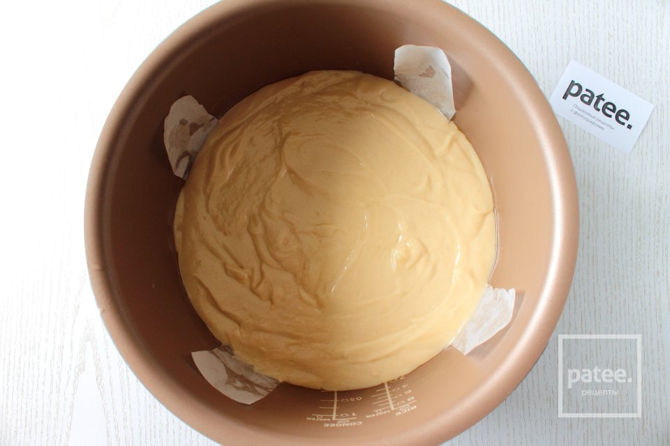 Пирог с клубникой в мультиварке - Шаг 6