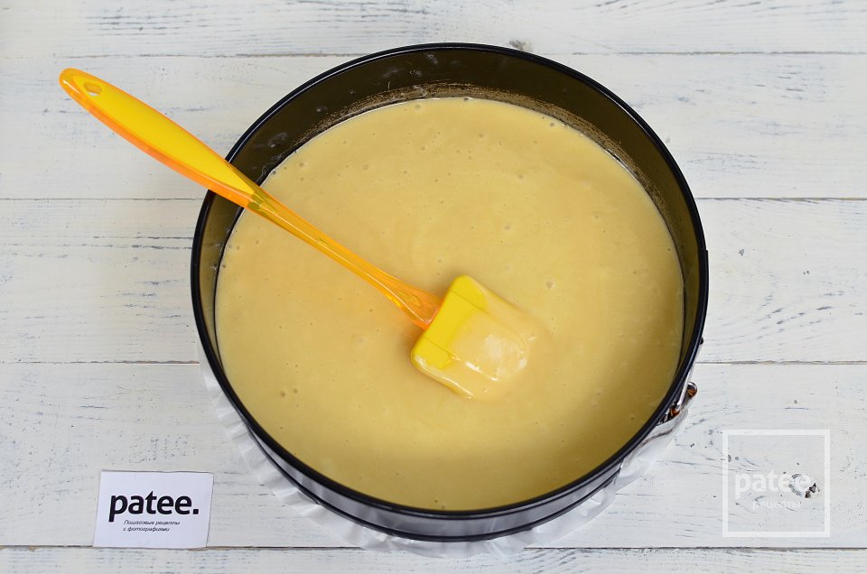 Вкусный пирог с вишней - Шаг 7