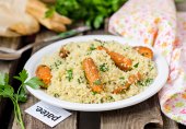 Кускус с молодой морковью