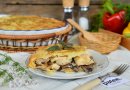 Запеканка с курицей и грибами под сырной корочкой