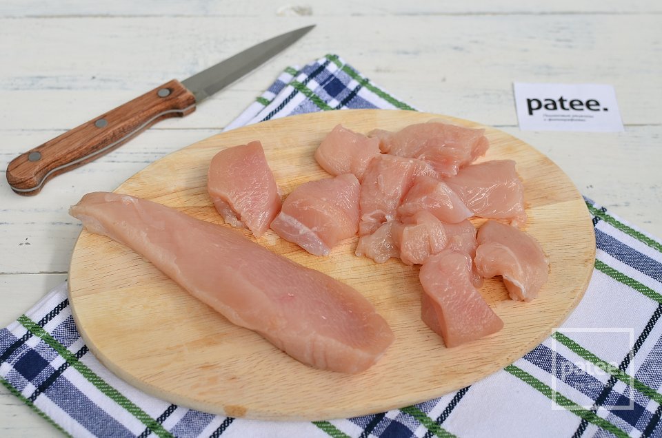 Запеканка с курицей и грибами под сырной корочкой - Шаг 9