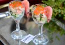 Коктейльный салат с кальмарами креветками и красной икрой