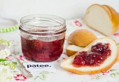Клубничное варенье с мятой и базиликом