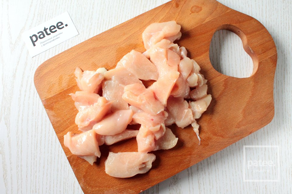 Макароны с курицей в мультиварке - Шаг 2