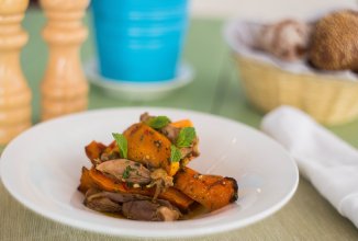 Салат из утки с тыквой