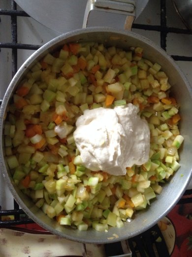 Тушеные кабачки с овощами. - Шаг 6