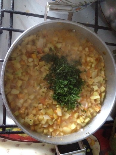 Тушеные кабачки с овощами. - Шаг 8