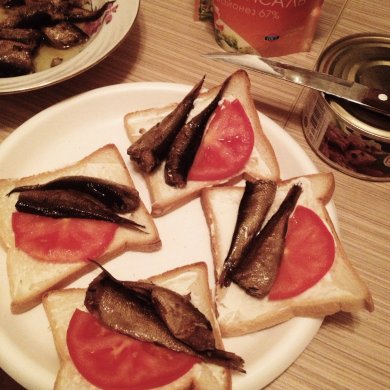 Бутерброды со шпротами - Шаг 6