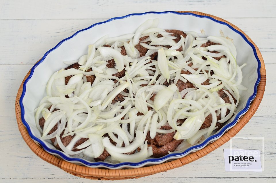 Говядина с овощами под сырной корочкой - Шаг 7