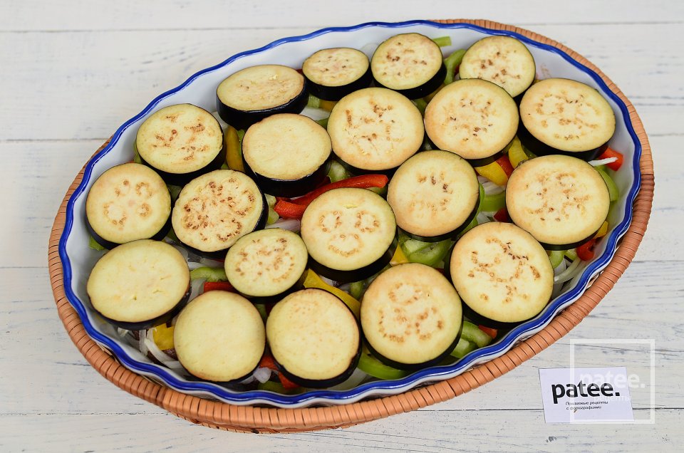 Говядина с овощами под сырной корочкой - Шаг 11