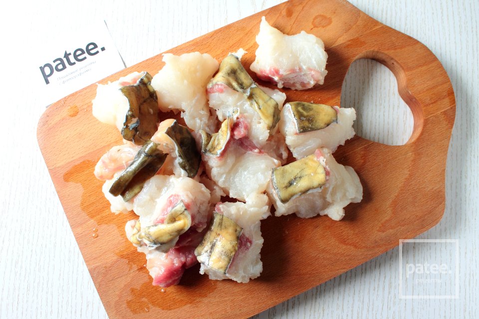 Уха из сома в мультиварке - Шаг 4