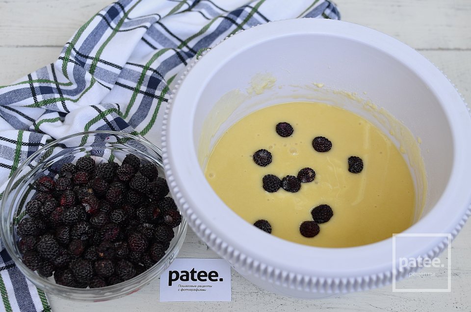 Маффины с черной малиной - Шаг 8