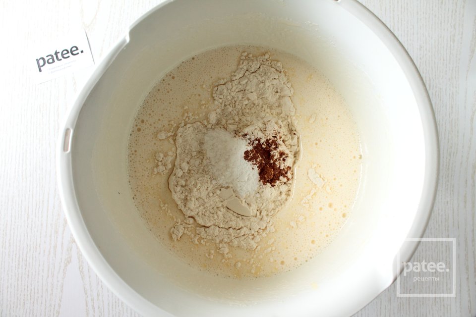 Медовик в мультиварке - Шаг 4