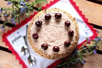 Медовик в мультиварке