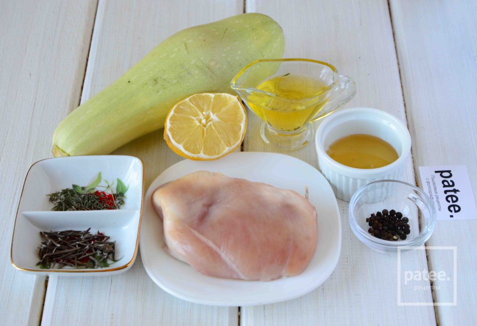 Шашлычки из курицы с кабачками - Шаг 1