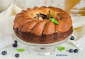Кекс с черникой и маскарпоне