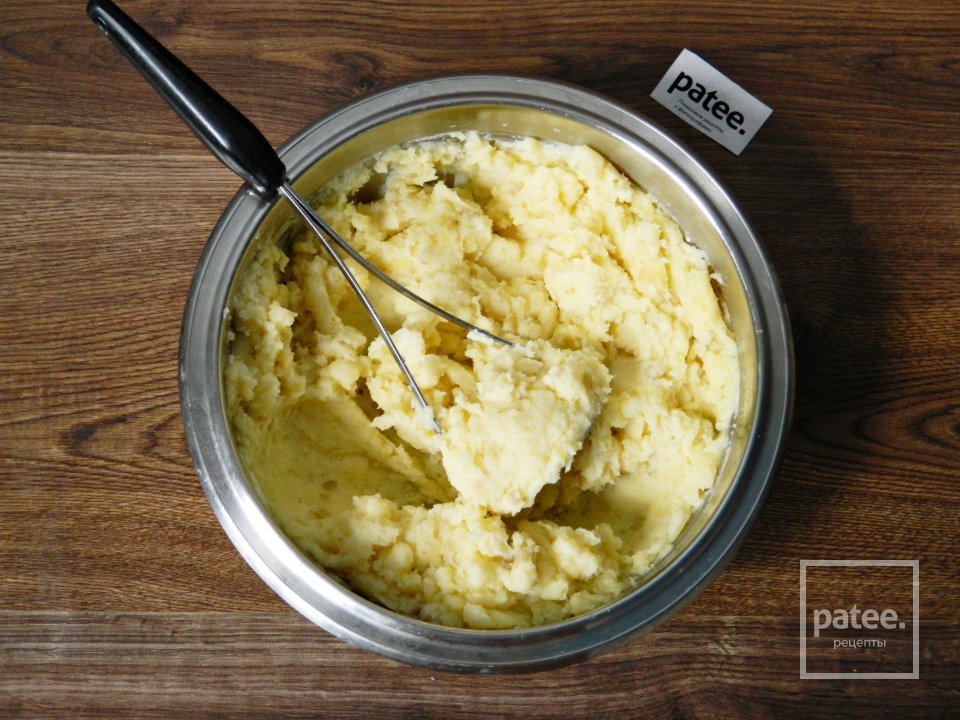 Пирожки с картошкой и печенью - Шаг 4