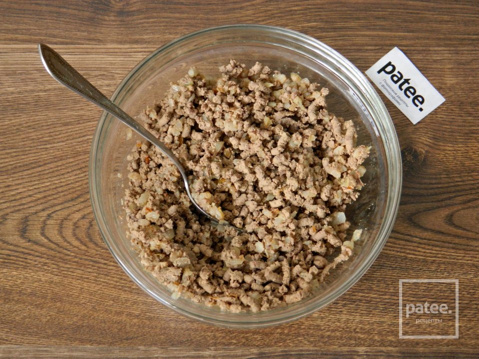 Пирожки с картошкой и печенью - Шаг 8