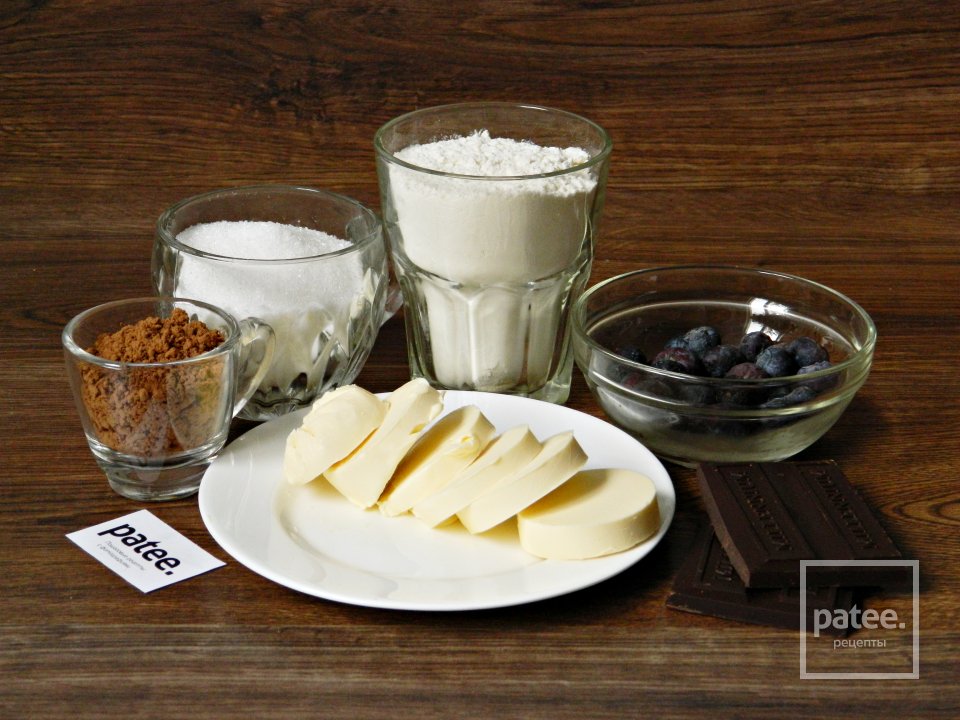 Шоколадные кексы с голубикой - Шаг 1